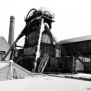 south pit-top 1975 -s bw02
